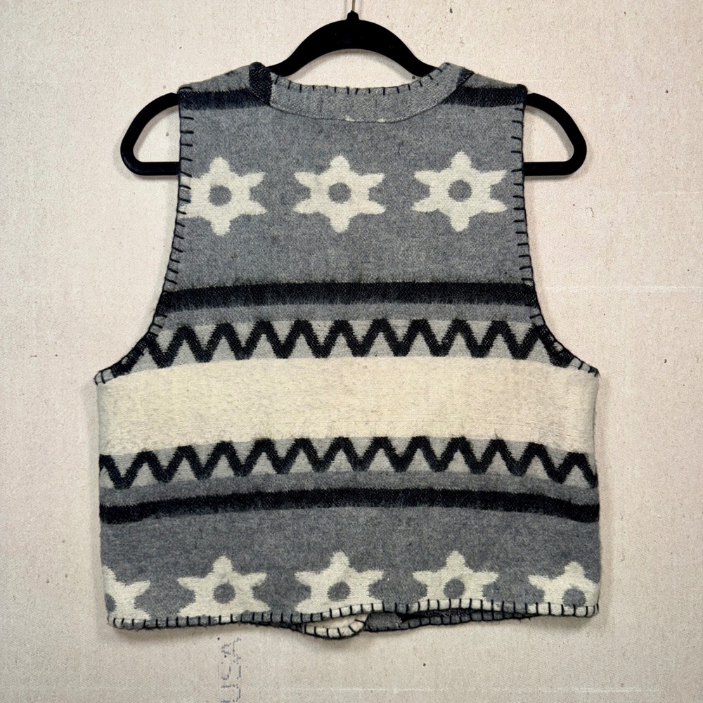 Cheyenne Autumn Womens Wool Blend Southwestern Sweater Vest Grey Boho Small - Picture 4 of 6